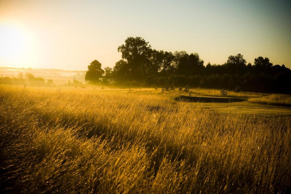 Golf Hotel Lisia Polana Pomocnia Eksteriør billede